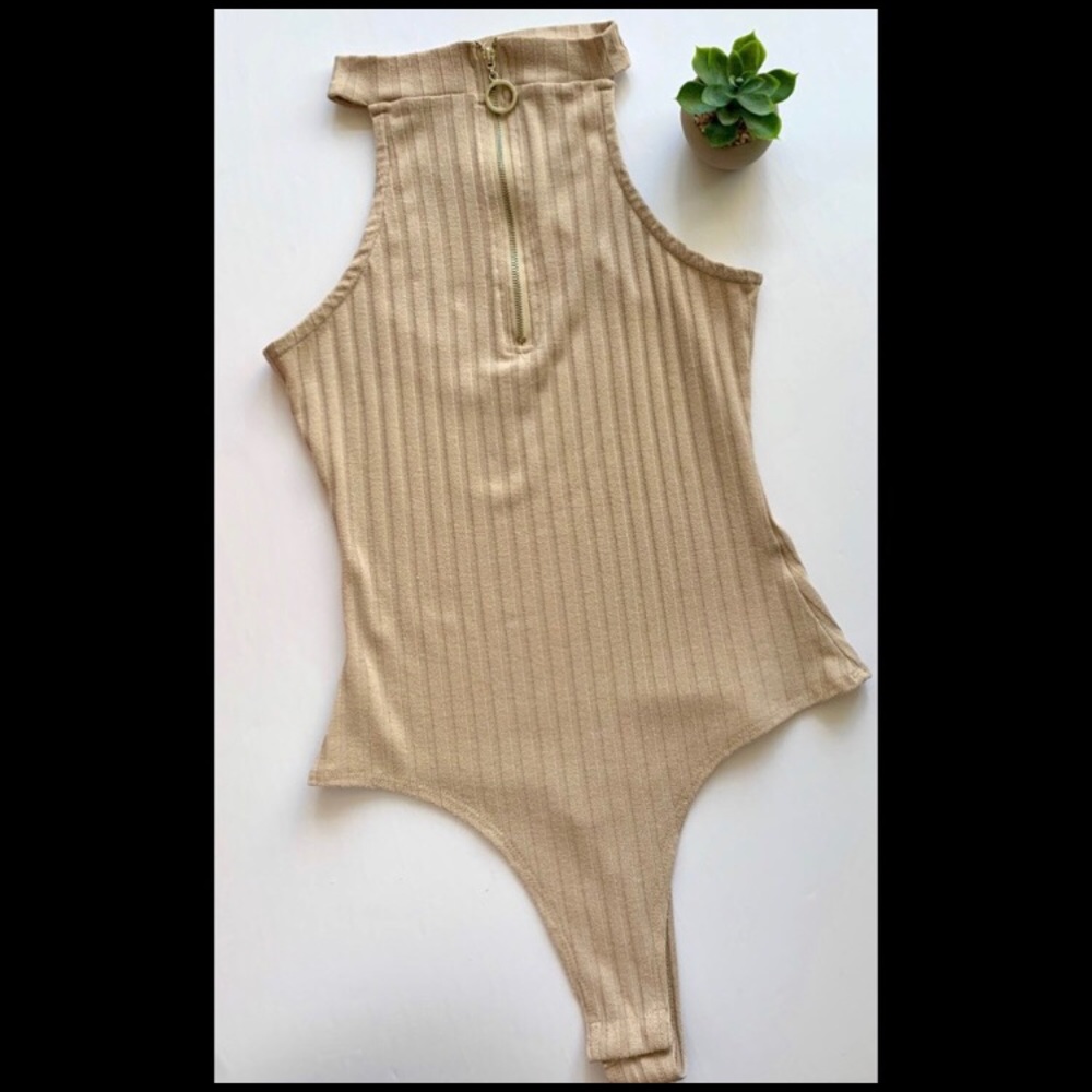 MENDOCINO Ribbed Bodysuit